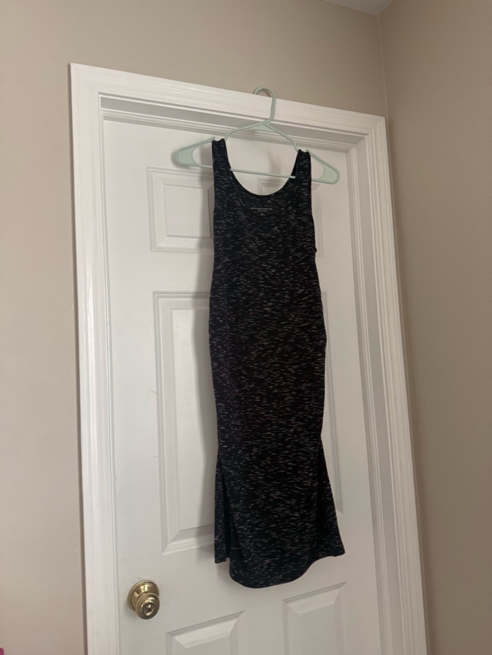 Liz Lange Maternity XS Black Space-Dye Tank Midi Dress